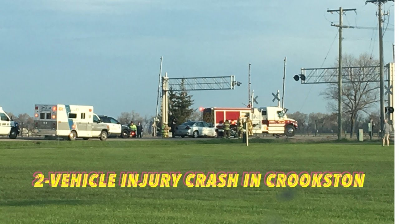 BREAKING NEWS. 2Vehicle Injury Crash In Crookston iNewZ
